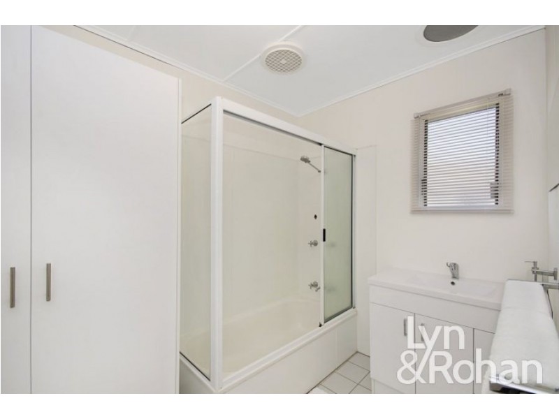 139 Charles Street, Heatley QLD 4814