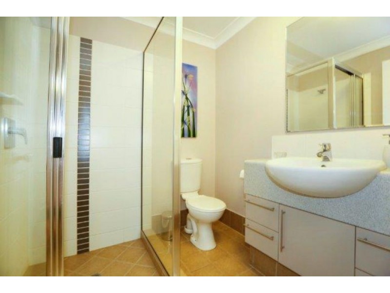 4/38 Percy St, West End QLD 4810