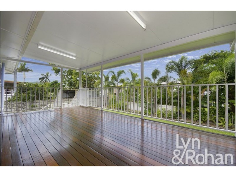 7 Undara Avenue, Cranbrook QLD 4814