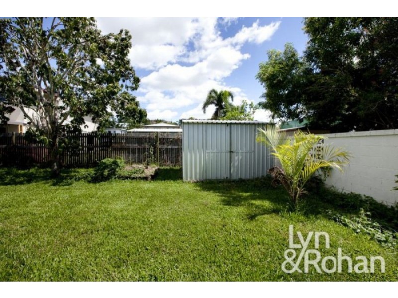 4 Selwyn Street, Cranbrook QLD 4814