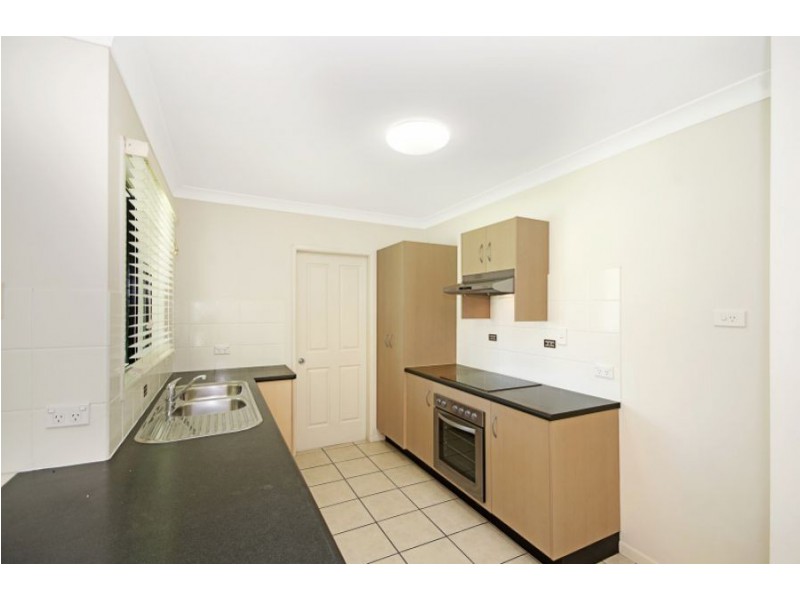 13 Gernika Court, Bushland Beach QLD 4818