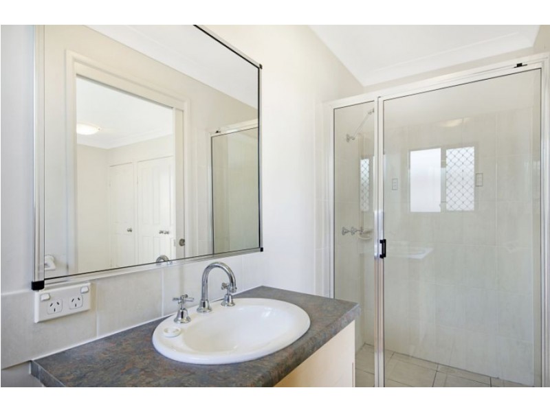 13 Gernika Court, Bushland Beach QLD 4818