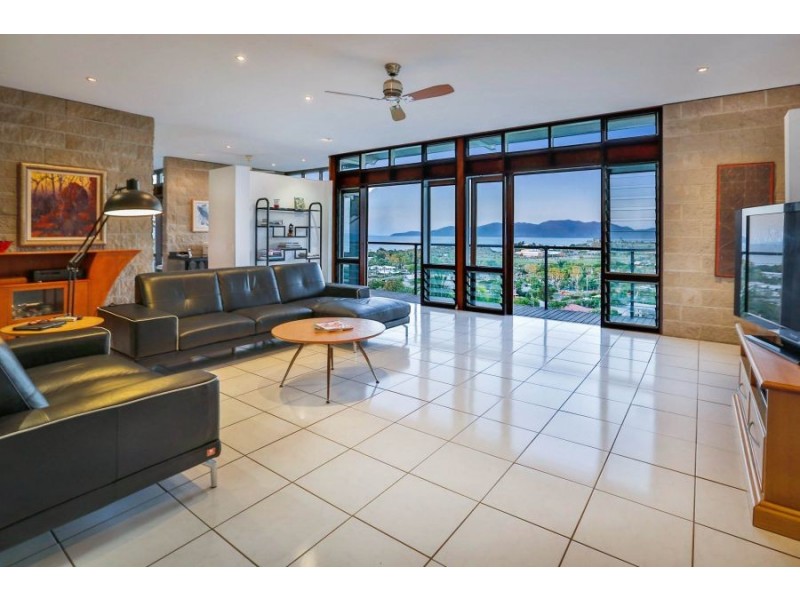 11 Roper Court, Castle Hill QLD 4810