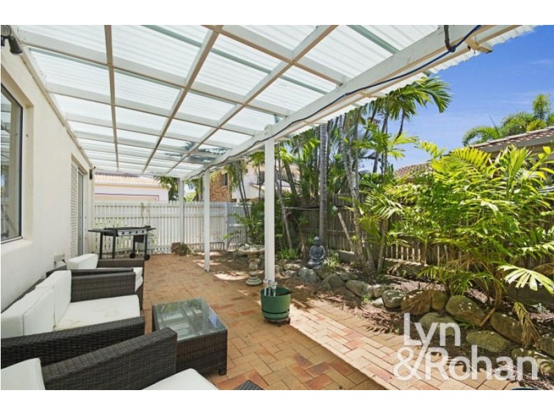 1/15 Primrose Street, North Ward QLD 4810