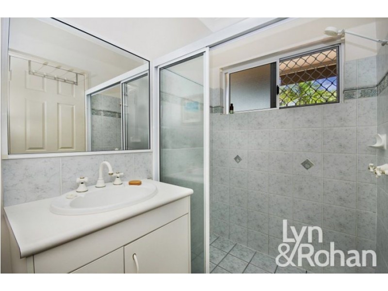 2/15 Primrose Street, North Ward QLD 4810