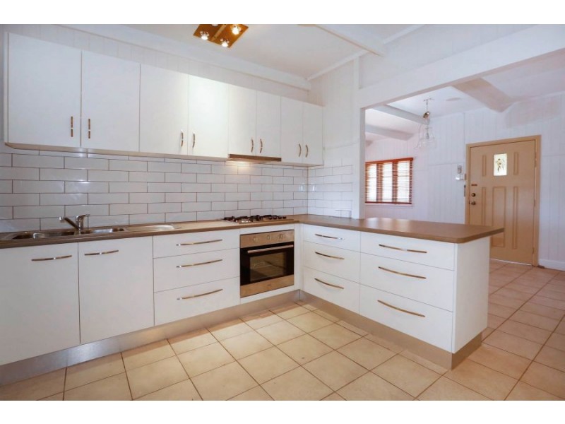 79 Lancaster Street, Garbutt QLD 4814