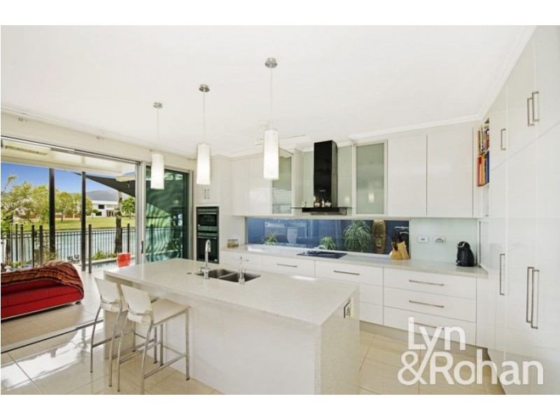 2 Edgewater Court, Idalia QLD 4811