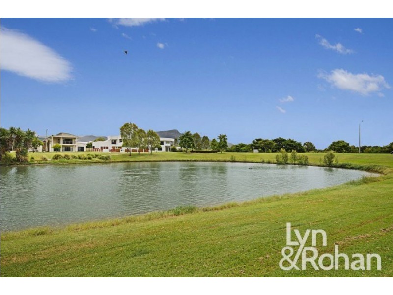 2 Edgewater Court, Idalia QLD 4811