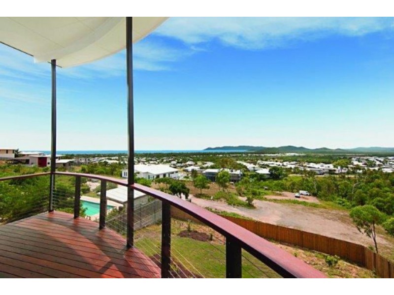 68 Goicoechea Drive, Bushland Beach QLD 4818