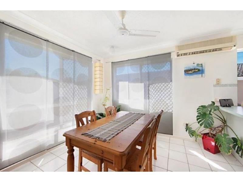 4/65 Cook St, North Ward QLD 4810