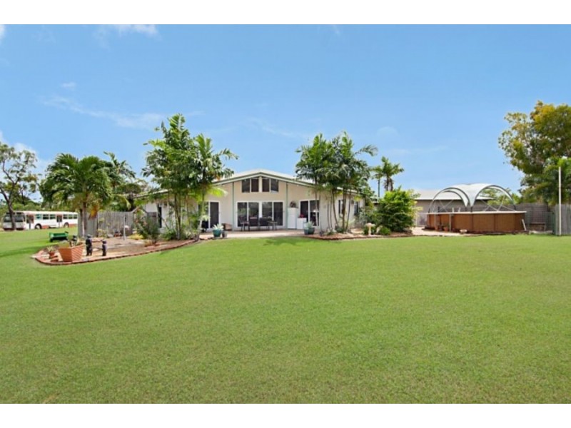 19 Batten Road, Mount Low QLD 4818