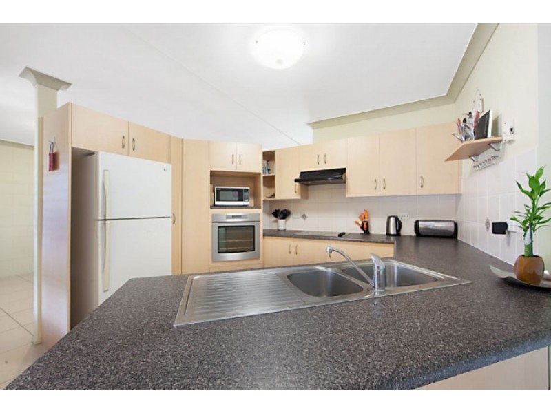 4 Trinca Court, Rasmussen QLD 4815