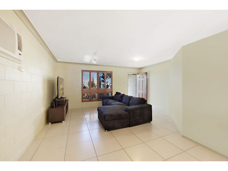 4 Trinca Court, Rasmussen QLD 4815