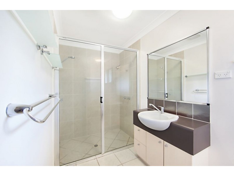 22 Redbank Court, Mount Louisa QLD 4814