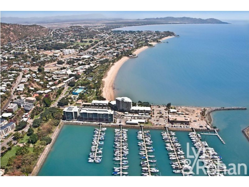 2104/6 Mariners Drive, Townsville City QLD 4810