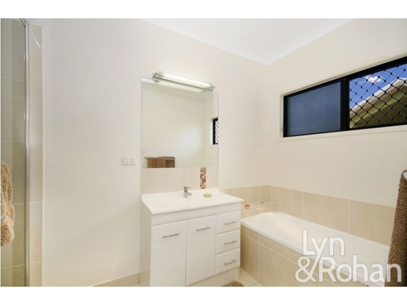 1 Lord Howe Promenade, Douglas QLD 4814