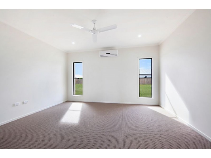 83 Sunhaven Boulevard, Burdell QLD 4818