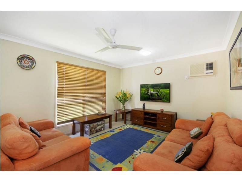 6 Heather Avenue, Rasmussen QLD 4815