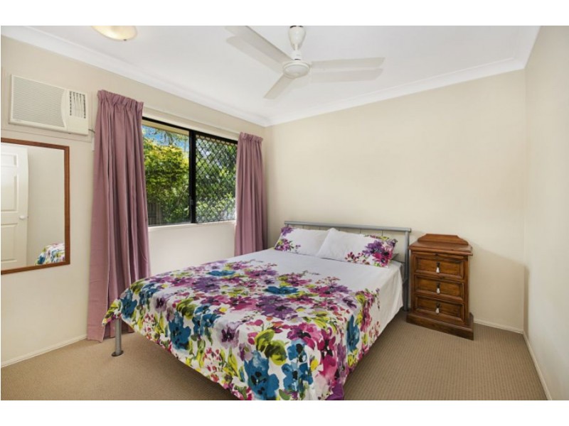 6 Heather Avenue, Rasmussen QLD 4815