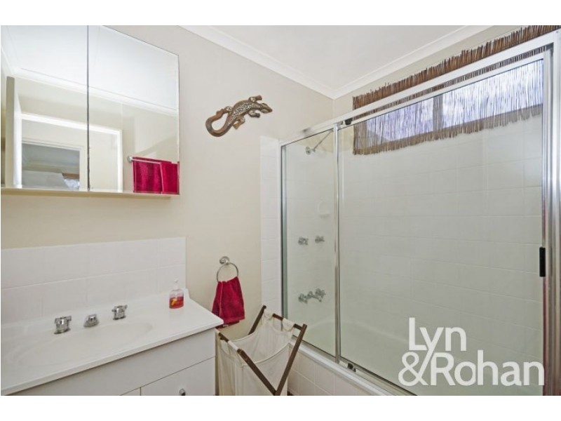 77 Tam O’Shanter Drive, Kirwan QLD 4817