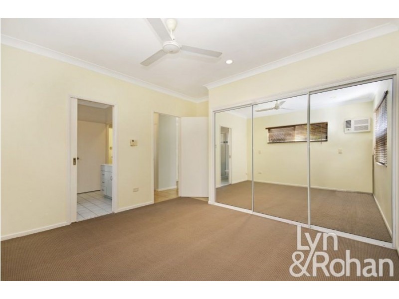 7/19 Second Avenue, Railway Estate QLD 4810