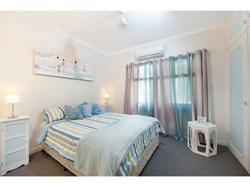 1/221 Kings Road, Pimlico QLD 4812