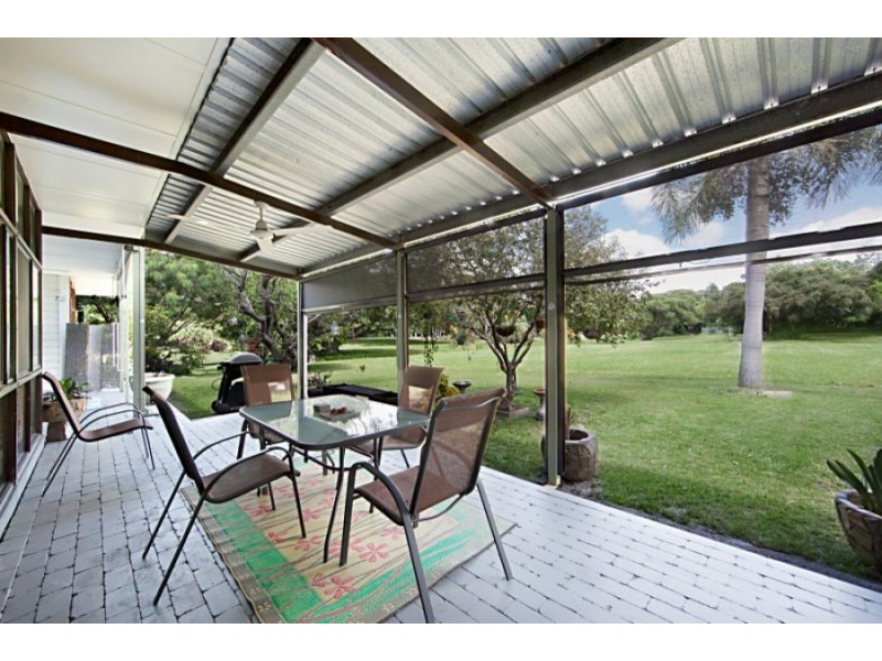 1/221 Kings Road, Pimlico QLD 4812