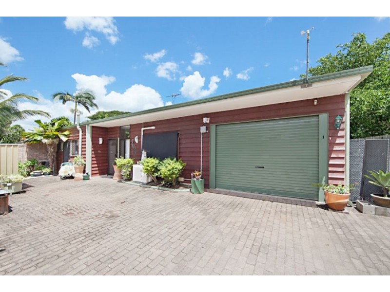 1/221 Kings Road, Pimlico QLD 4812