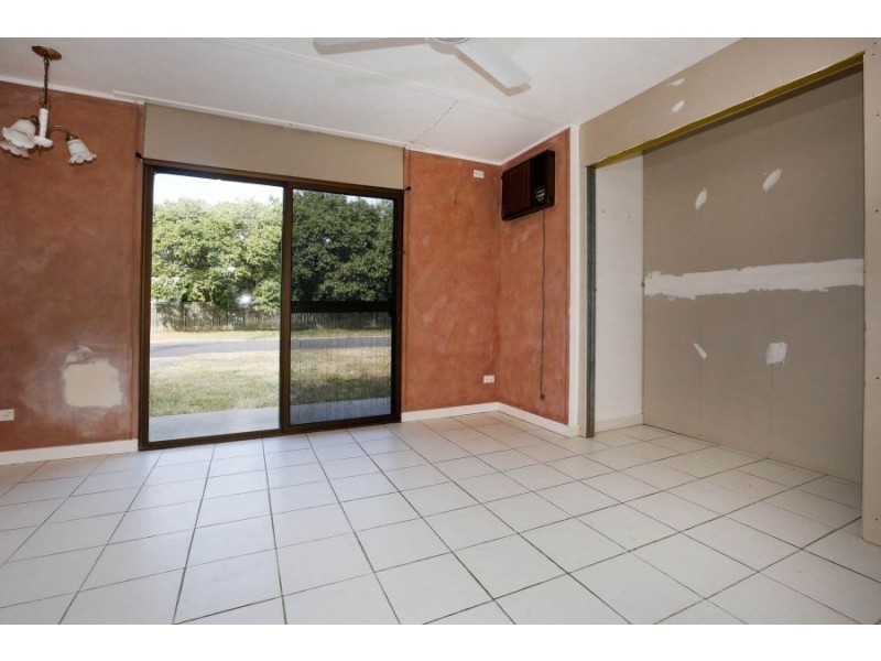 11 Alan John Street, Kelso QLD 4815