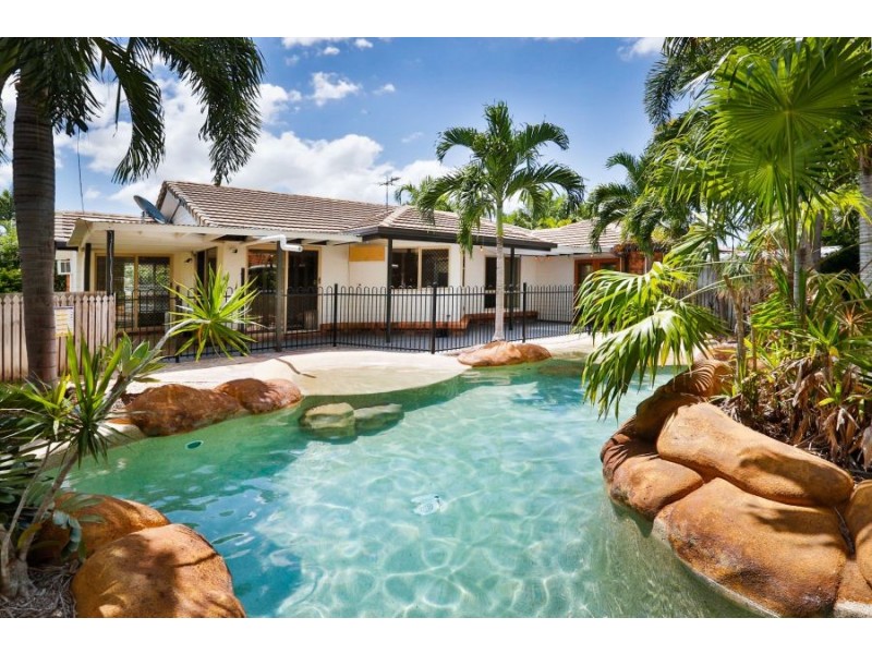 9 Stafford Close, Kirwan QLD 4817