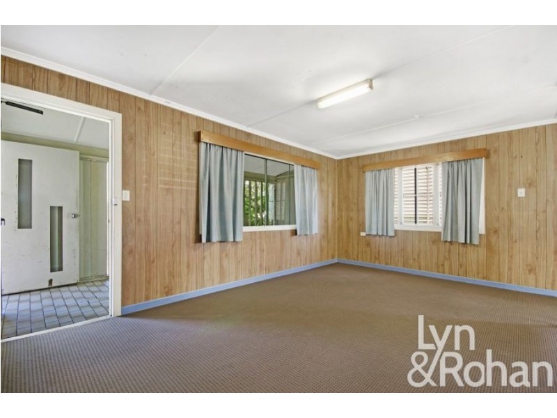 4 Illoura Street, Cranbrook QLD 4814