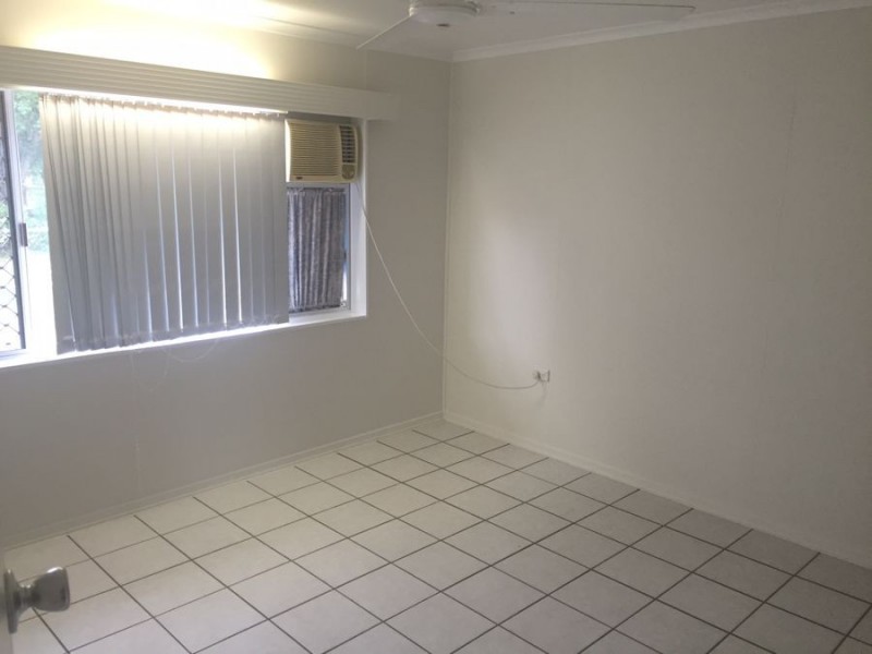 1/30 Fraser Ave, Cranbrook QLD 4814