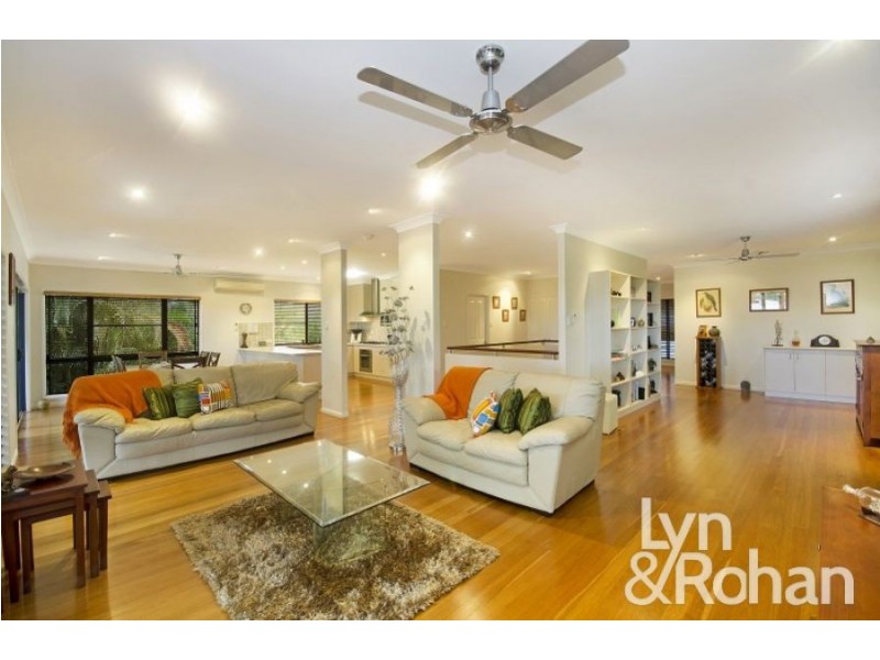 9 Coolan Court, Bushland Beach QLD 4818