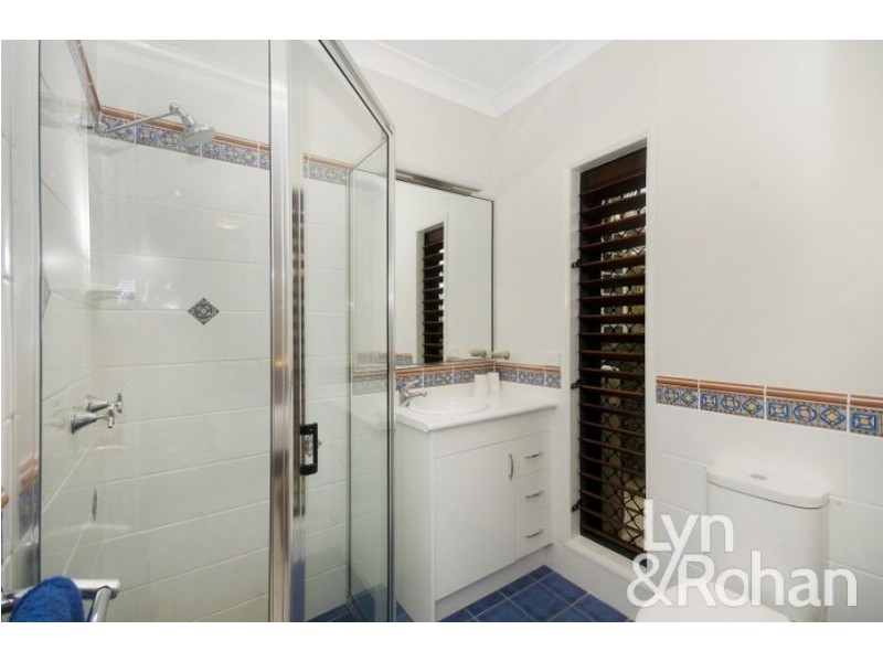 9 Coolan Court, Bushland Beach QLD 4818