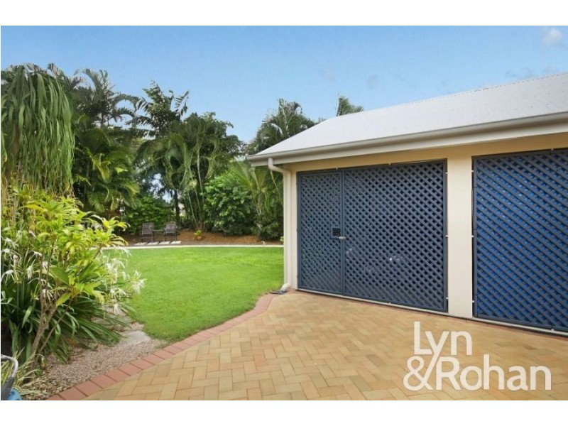 9 Coolan Court, Bushland Beach QLD 4818