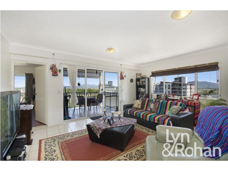 12/86 Ogden Street, Townsville City QLD 4810