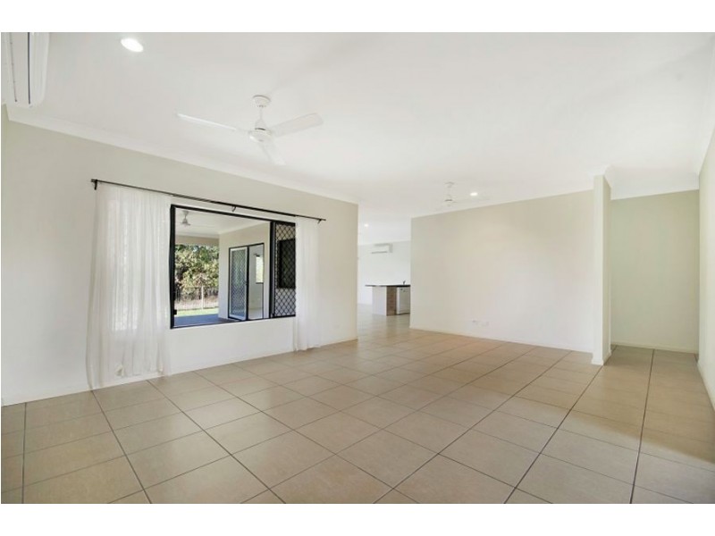 53 Anchorage Circuit, Bushland Beach QLD 4818