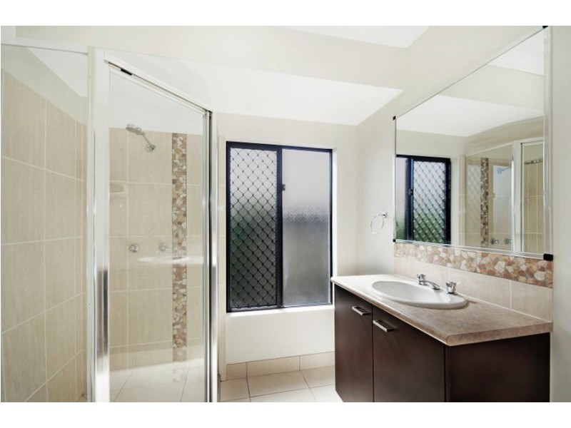 53 Anchorage Circuit, Bushland Beach QLD 4818