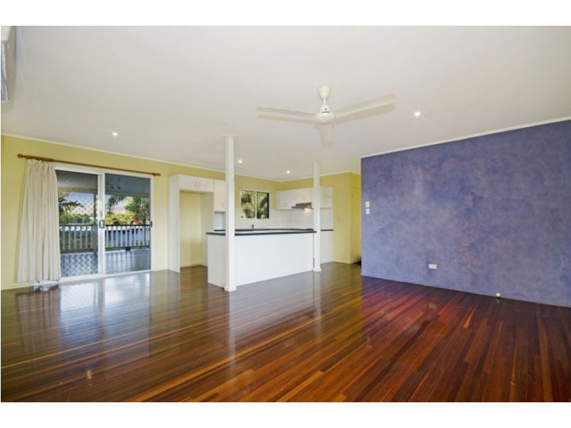 16 Jandera Street, Cranbrook QLD 4814