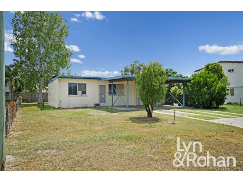 8 Hart Street, Kirwan QLD 4817