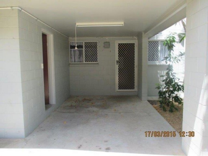 2/121 Eyre St, North Ward QLD 4810