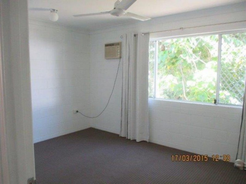 2/121 Eyre St, North Ward QLD 4810