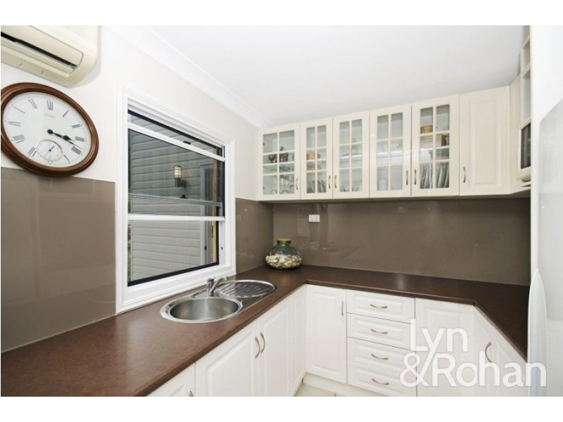 9 Dillane Street, Hyde Park QLD 4812