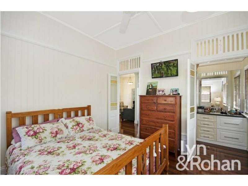 9 Dillane Street, Hyde Park QLD 4812