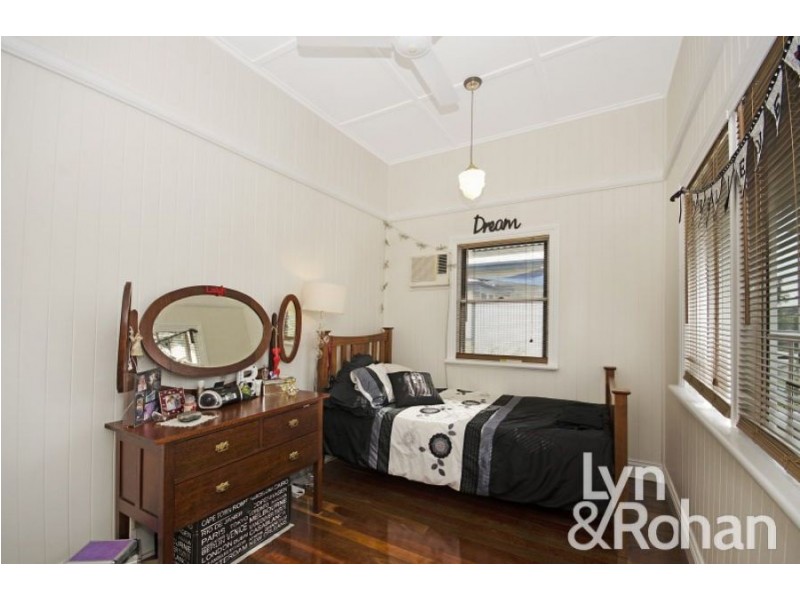 9 Dillane Street, Hyde Park QLD 4812