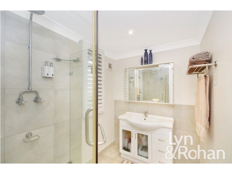 9 Dillane Street, Hyde Park QLD 4812