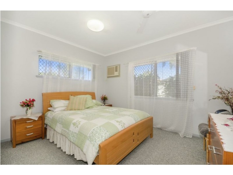 34 Seldon Place, Kirwan QLD 4817