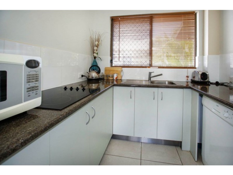 3/74 Mitchell Street, North Ward QLD 4810