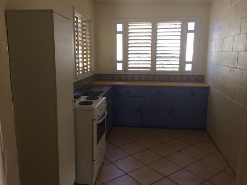 64 Tenth Avenue, Railway Estate QLD 4810