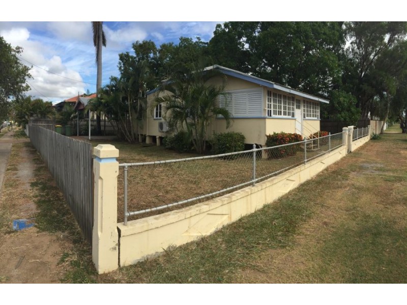 64 Tenth Avenue, Railway Estate QLD 4810